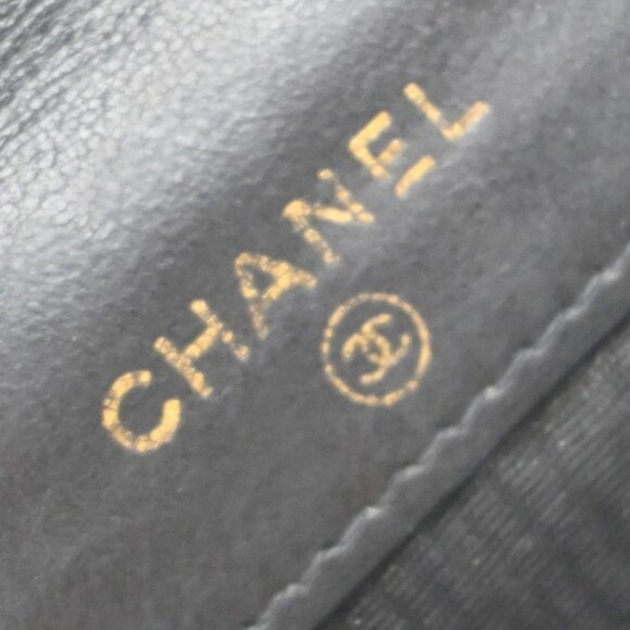CHANEL CC Logo Bifold Compact Wallet Grained Calfskin Leather Black 83RF502 - Picture 11 of 13